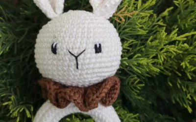 Hase-Greifling häkeln – kostenlose Anleitung